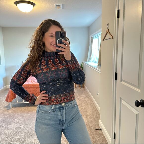 Hunter Bell Blue Orange Red Printed Turtleneck Long Sleeve Top Small - Picture 4 of 13